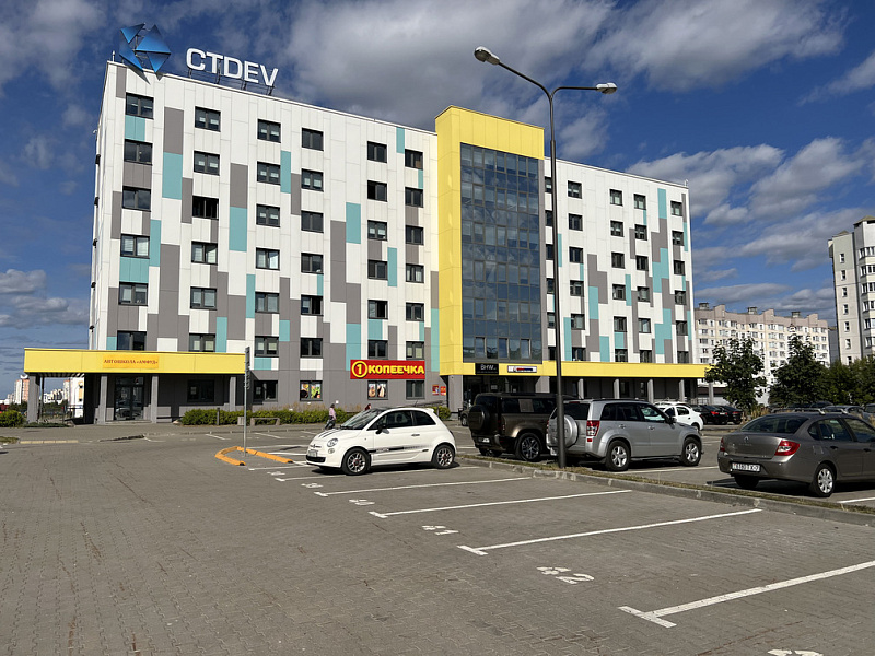 Аренда изолированного офисного блока 305 кв в БЦ "Неманский"